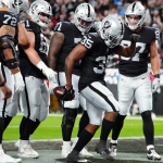 Photo of Raiders in the match against Los Angeles Chargers.