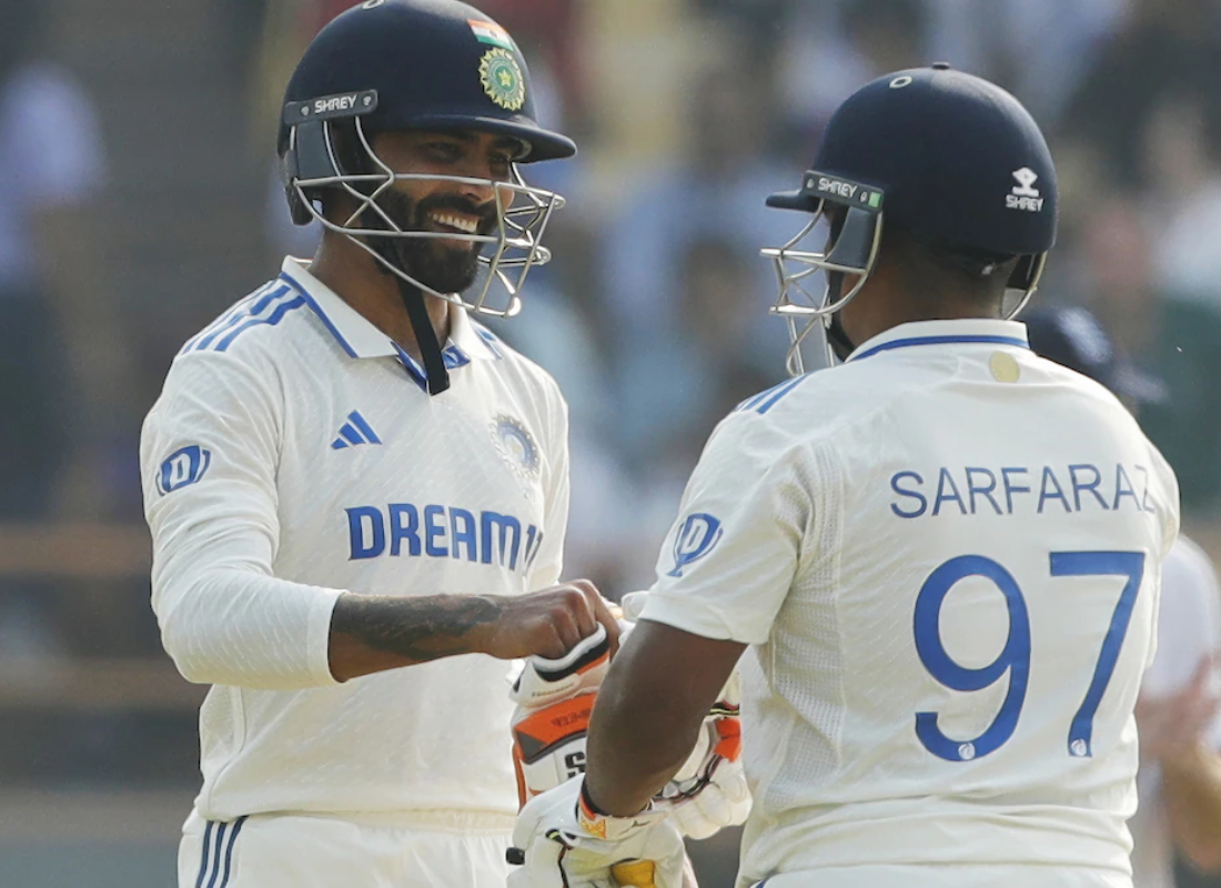Jadeja-apologizes-to-Sarfaraz-for-run-out-in-IND-vs-ENG.png