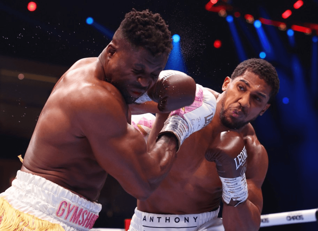 Photo of the match Antony Joshua vs Francis Ngannou.