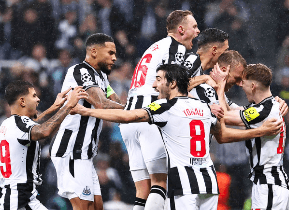 Photo of Newcastle's heroes celebrating win over psg