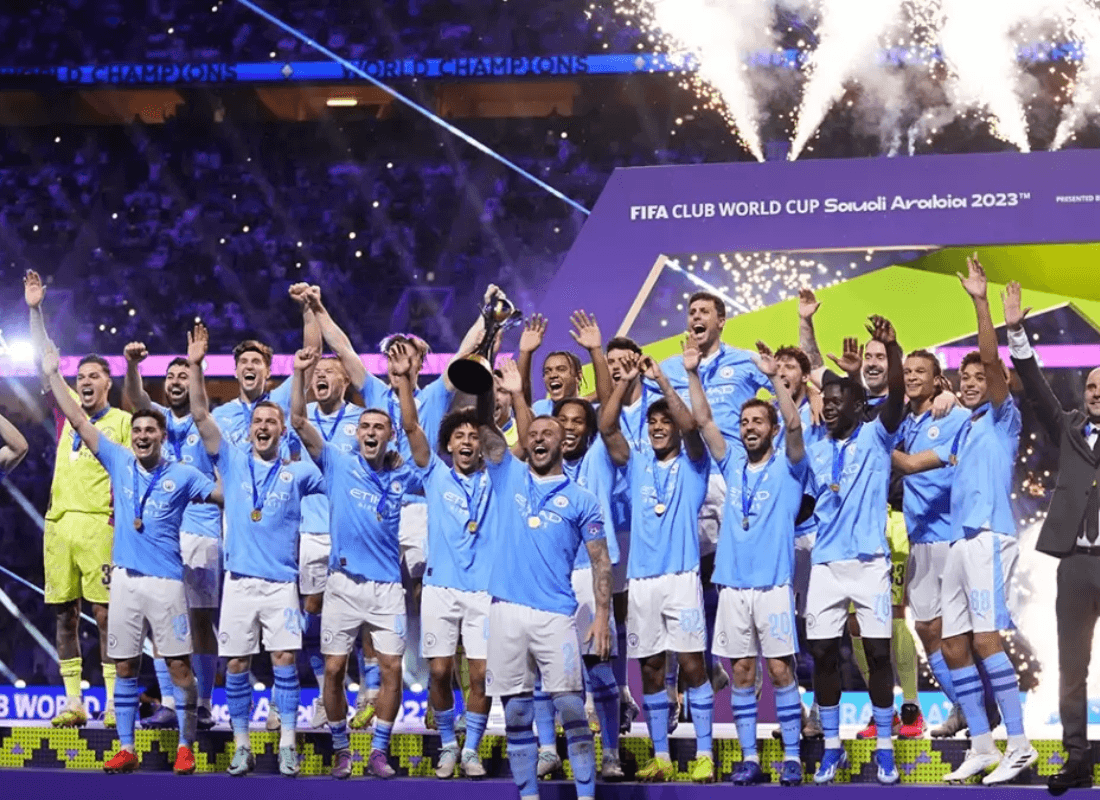 Photo of Manchester City wins the Club World Cup final over Fluminense.