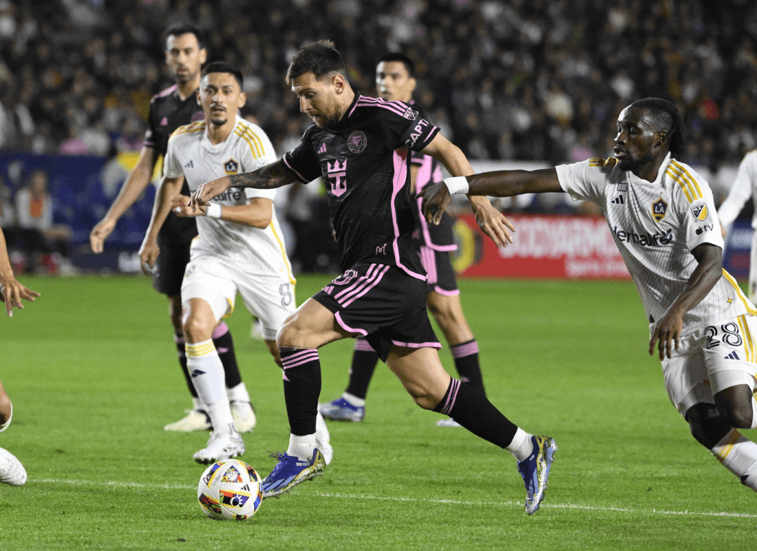 Photo of Messi scores goal to save point for Miami vs LA Galaxy.