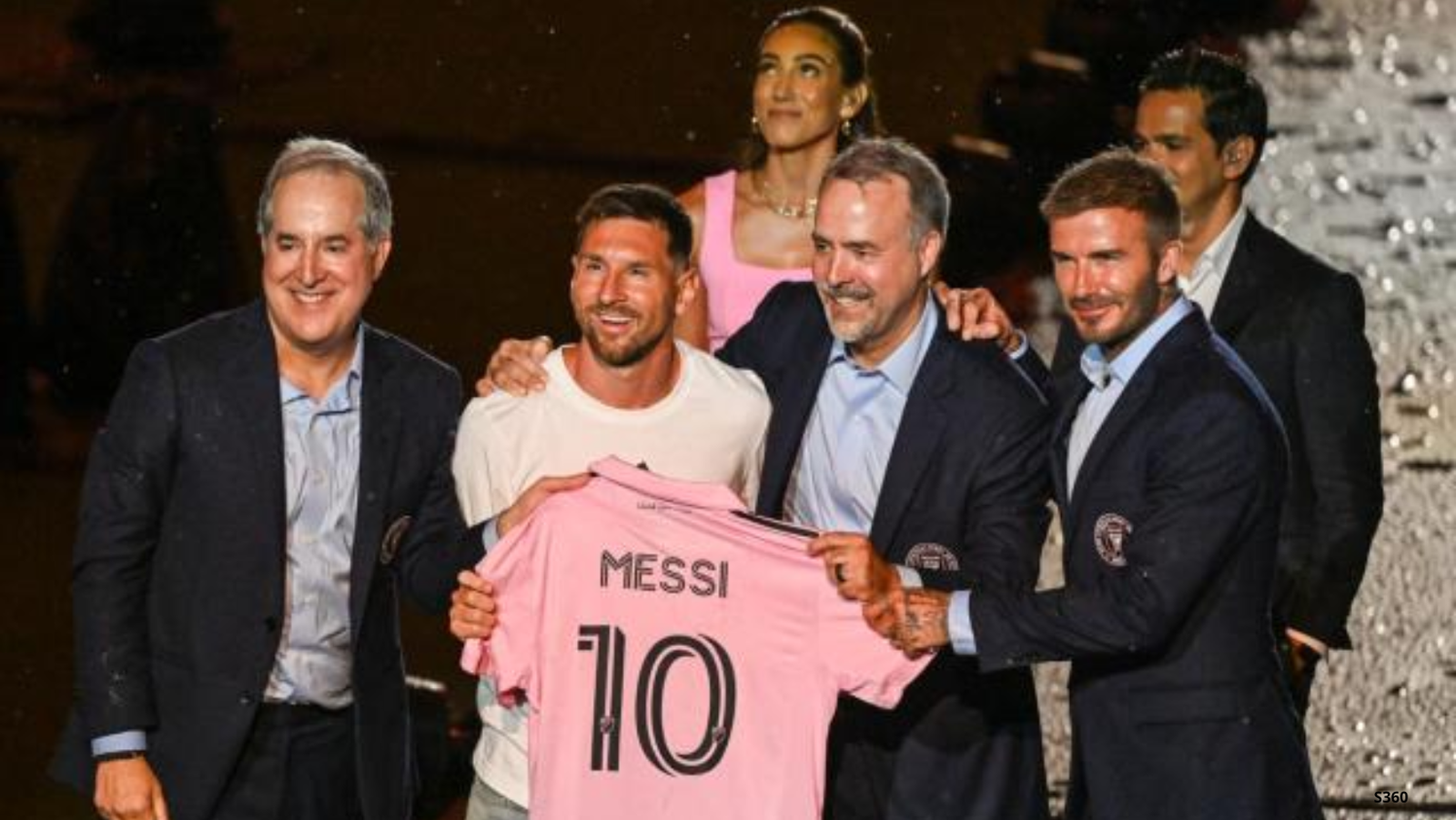 Photo of Messi along with Inter Miami Leaders