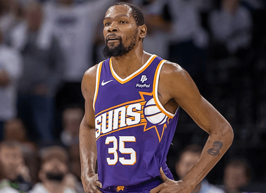 Photo of Kevin Durant on the way to bring Suns to win 2024 championship.