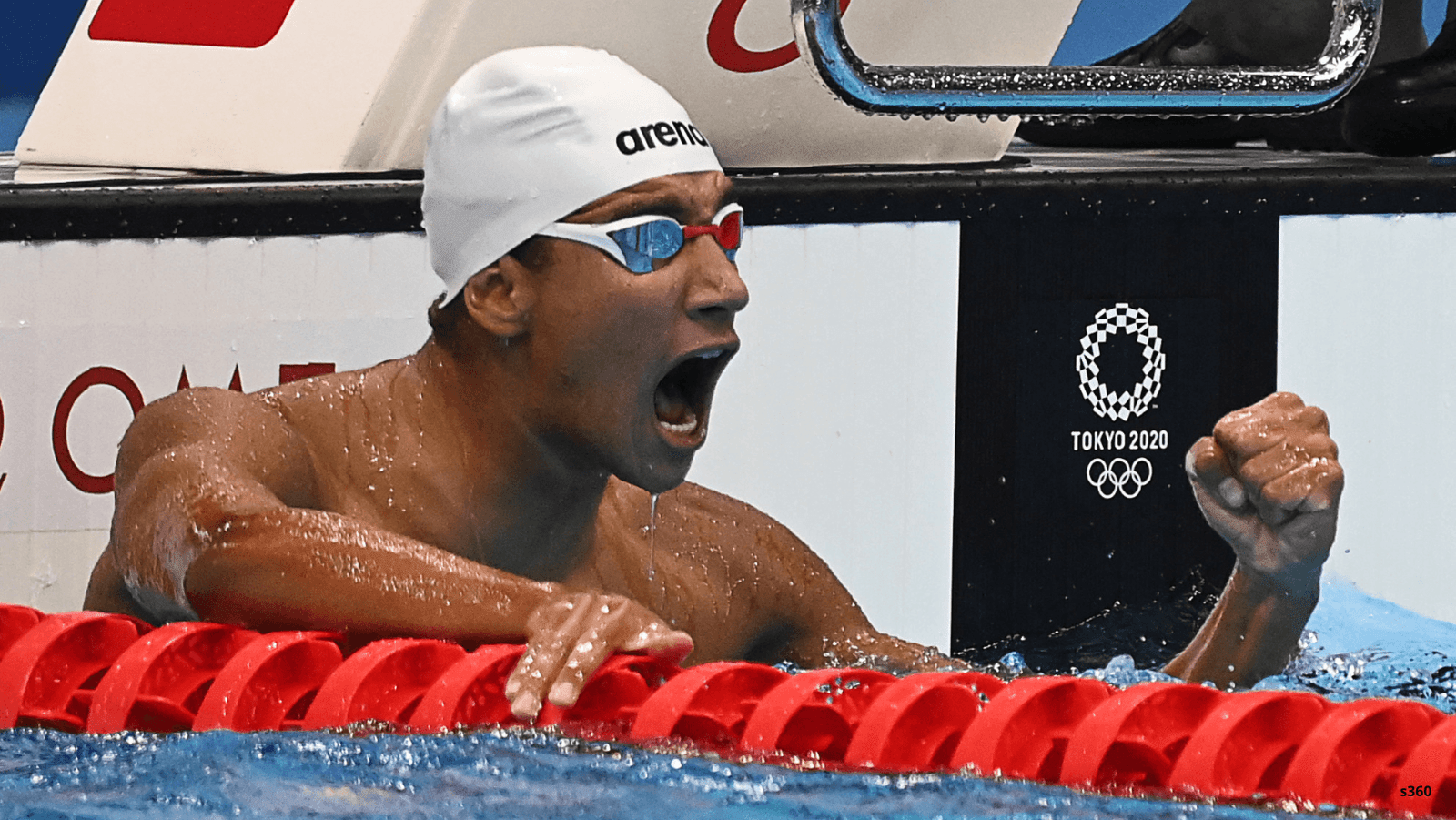 Photo of Hafnaoui, the Tunisian Swimmer